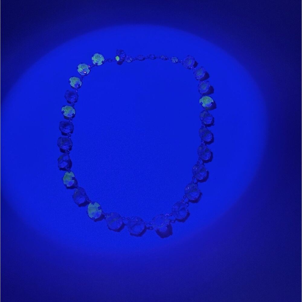Antique Art Deco Mixed UV Reactive Glass Rivière Necklace Uranium Manganese UV - Picture 10 of 16